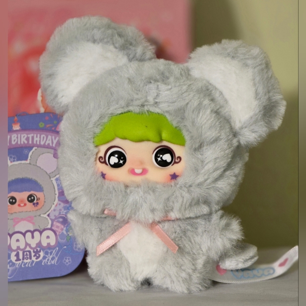NWT YaYa One‎ Year Old - Mouse - Special Boba Eyes and Teeth